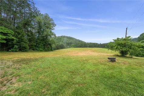 9883 Warwoman Road Clayton GA 30525