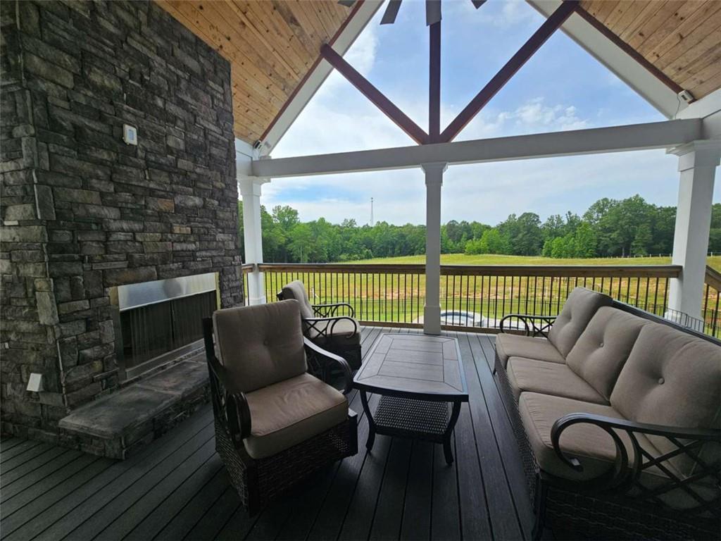 433 Clover Drive Social Circle GA 30025