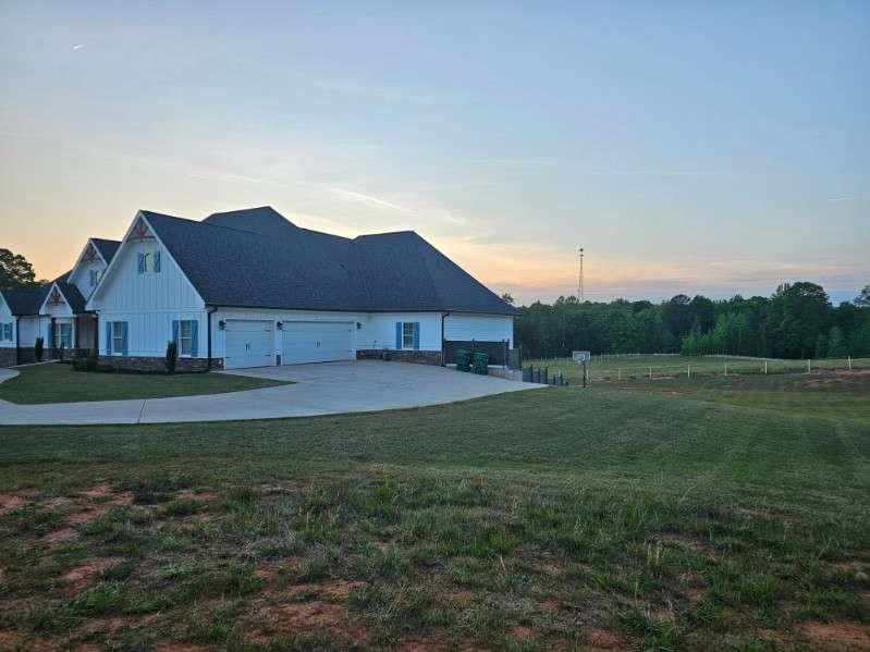 433 Clover Drive Social Circle GA 30025