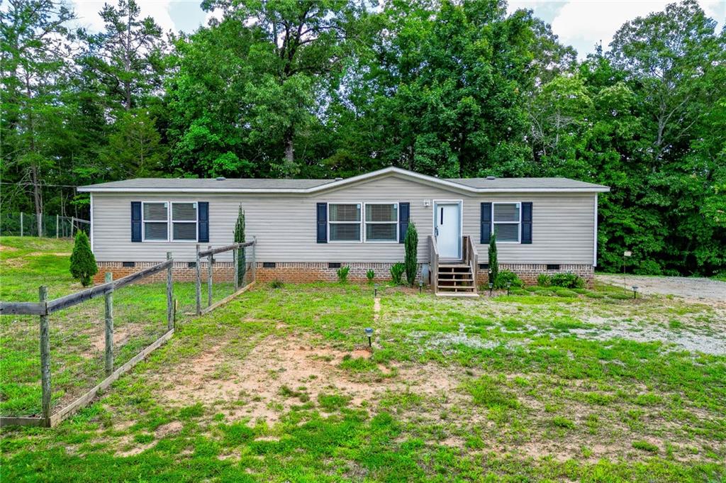 526 Silver Falls Road Cleveland GA 30528