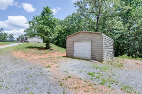 526 Silver Falls Road Cleveland GA 30528