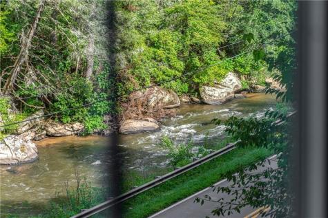 55 River Bend Lane Blue Ridge GA 30513