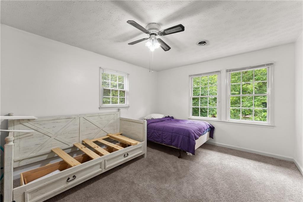 157 Glendale Heights Winterville GA 30683