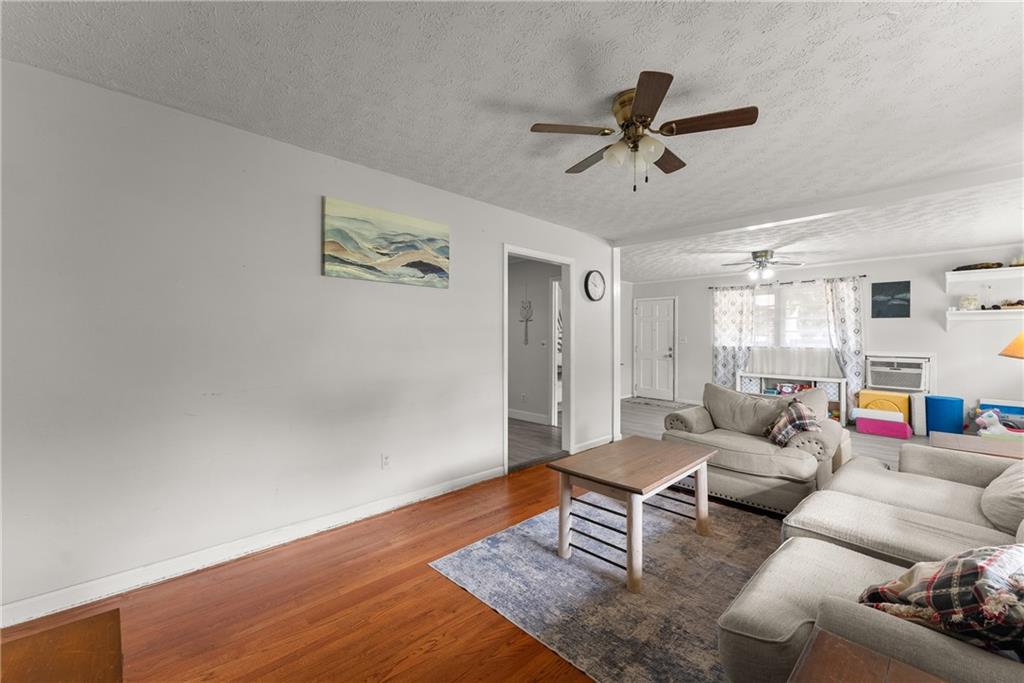 157 Glendale Heights Winterville GA 30683