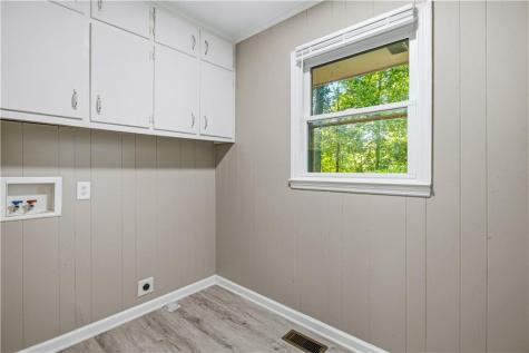 187 Hilltop Street Cleveland GA 30528