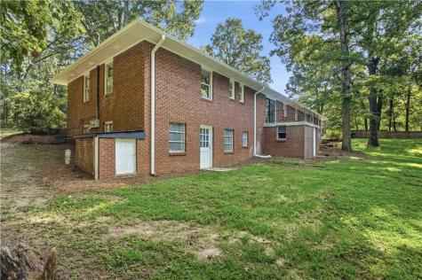 187 Hilltop Street Cleveland GA 30528