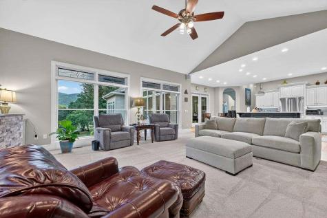 4165 Asheland Cove Drive Young Harris GA 30582