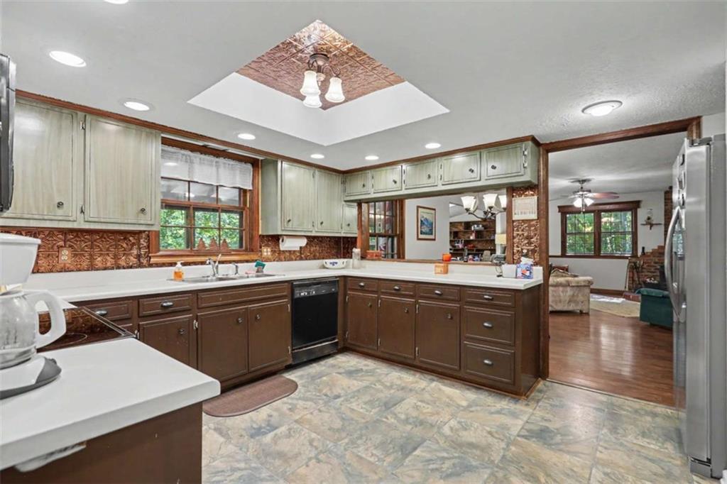 596 Moses Road Rabun Gap GA 30568