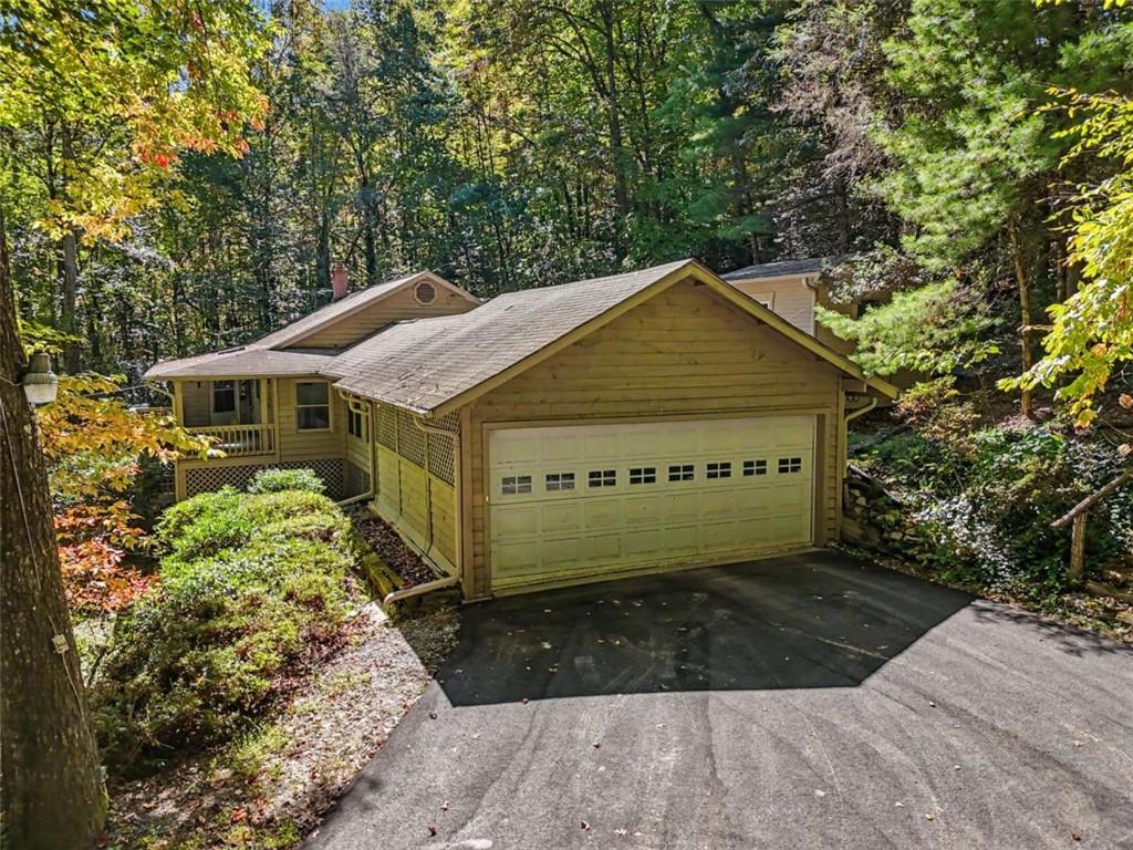 596 Moses Road Rabun Gap GA 30568