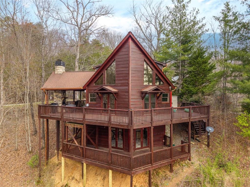 97 Fox Mountain Crossing Road Blue Ridge GA 30513