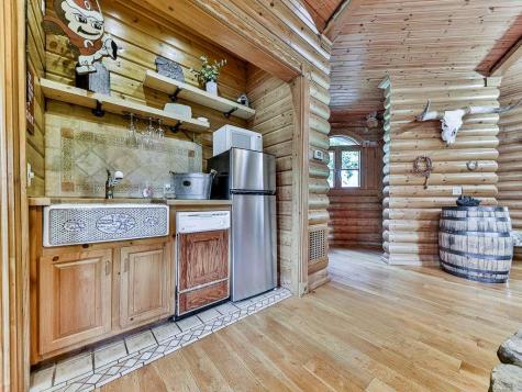 201 Mountainside Parkway Ellijay GA 30536