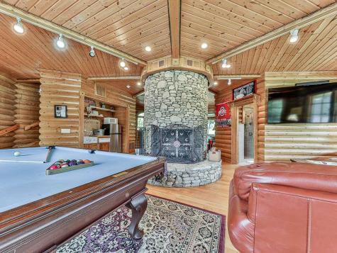 201 Mountainside Parkway Ellijay GA 30536