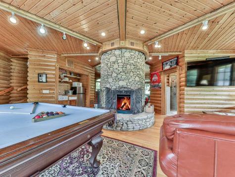 201 Mountainside Parkway Ellijay GA 30536