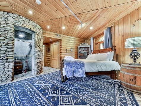 201 Mountainside Parkway Ellijay GA 30536