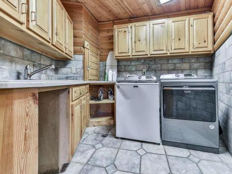 201 Mountainside Parkway Ellijay GA 30536