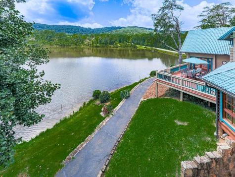 201 Mountainside Parkway Ellijay GA 30536