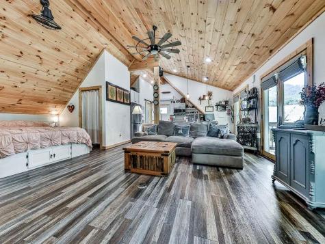201 Mountainside Parkway Ellijay GA 30536