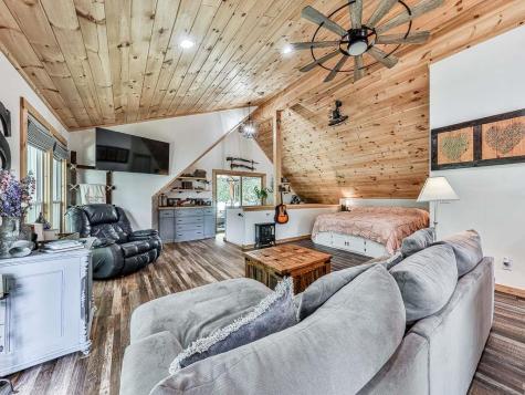 201 Mountainside Parkway Ellijay GA 30536