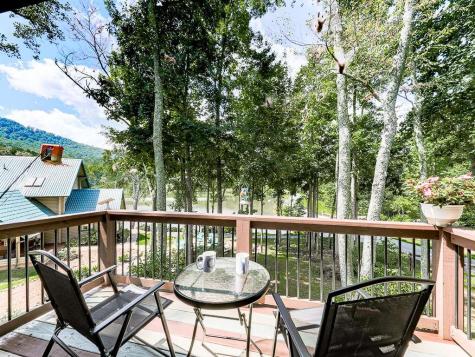 201 Mountainside Parkway Ellijay GA 30536