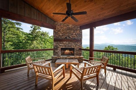 330 Serenity Ridge Lane Mineral Bluff GA 30559