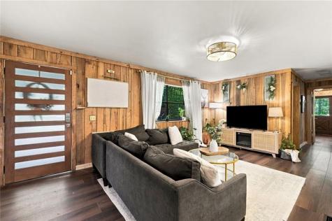 299 Yellow Bluff Road Dahlonega GA 30533