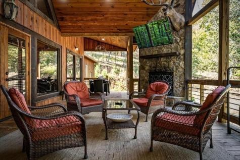50 W Shalom Court Blue Ridge GA 30513