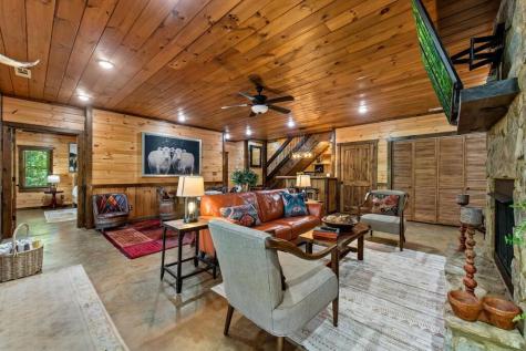50 W Shalom Court Blue Ridge GA 30513