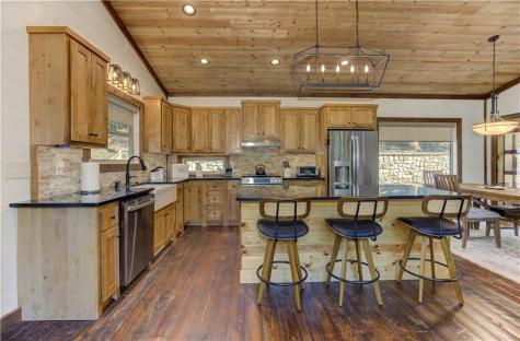 1918 Big Creek Road Cherry Log GA 30522