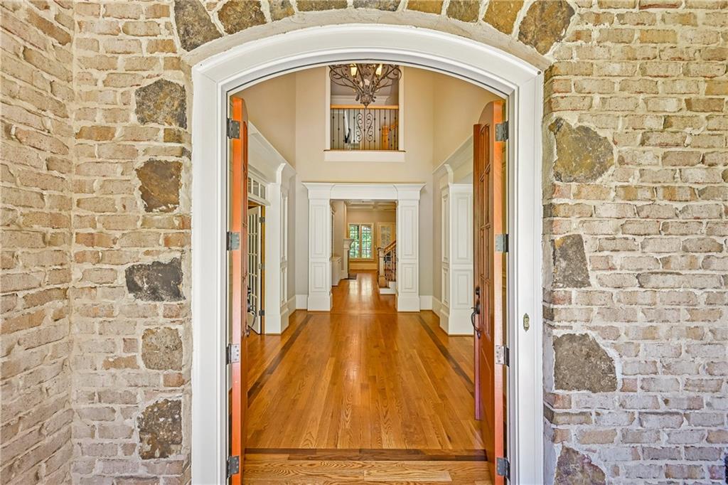 880 Crabapple Hill Alpharetta GA 30004