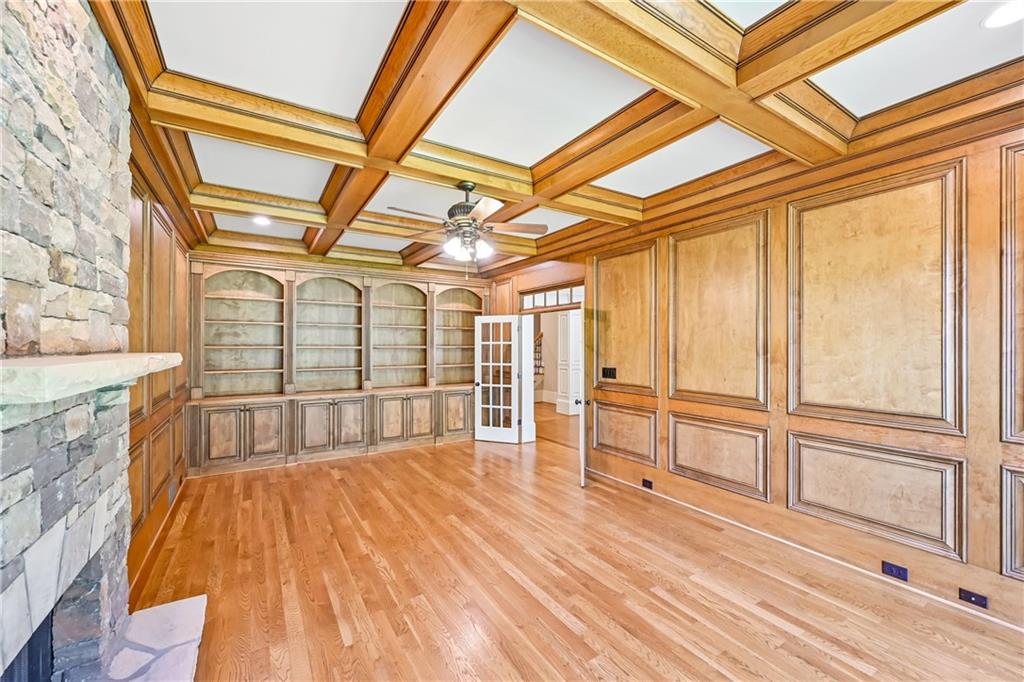 880 Crabapple Hill Alpharetta GA 30004