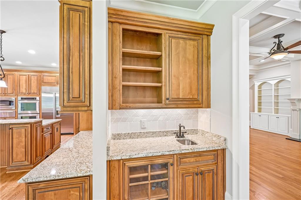 880 Crabapple Hill Alpharetta GA 30004