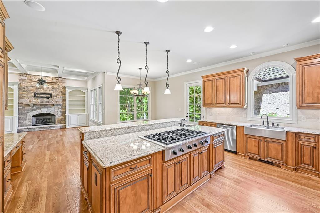 880 Crabapple Hill Alpharetta GA 30004