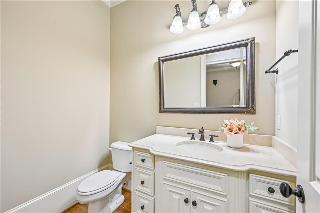 880 Crabapple Hill Alpharetta GA 30004