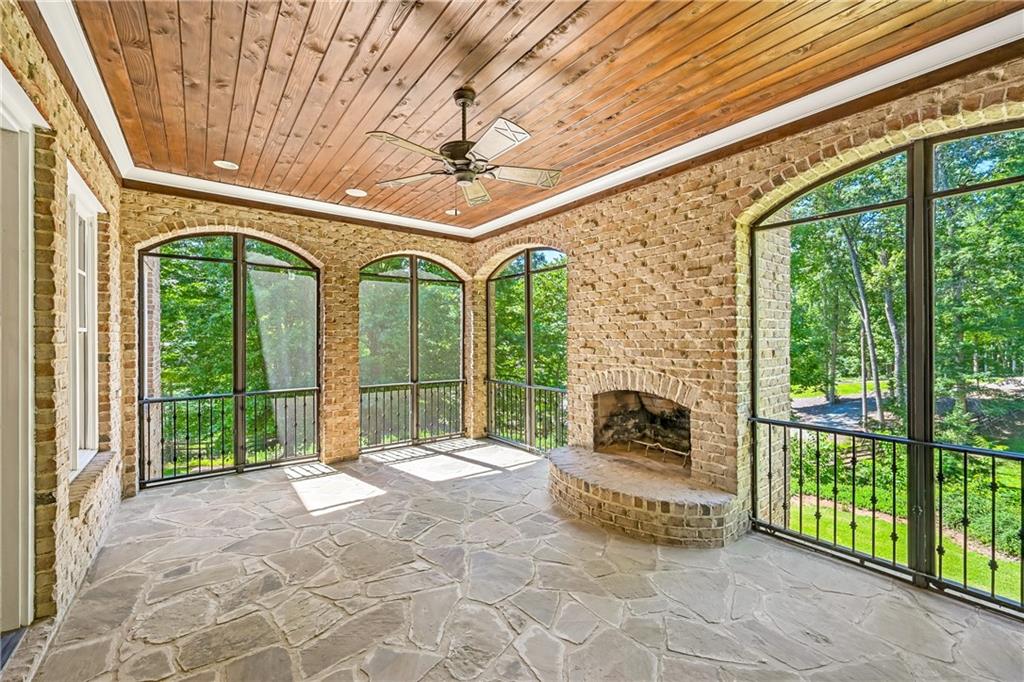 880 Crabapple Hill Alpharetta GA 30004