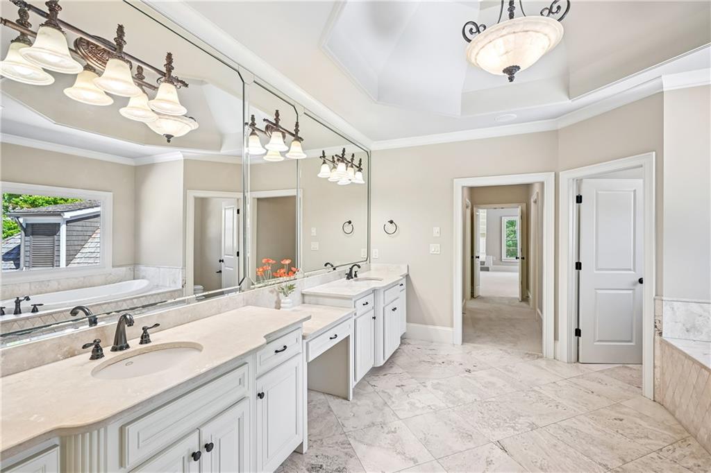 880 Crabapple Hill Alpharetta GA 30004