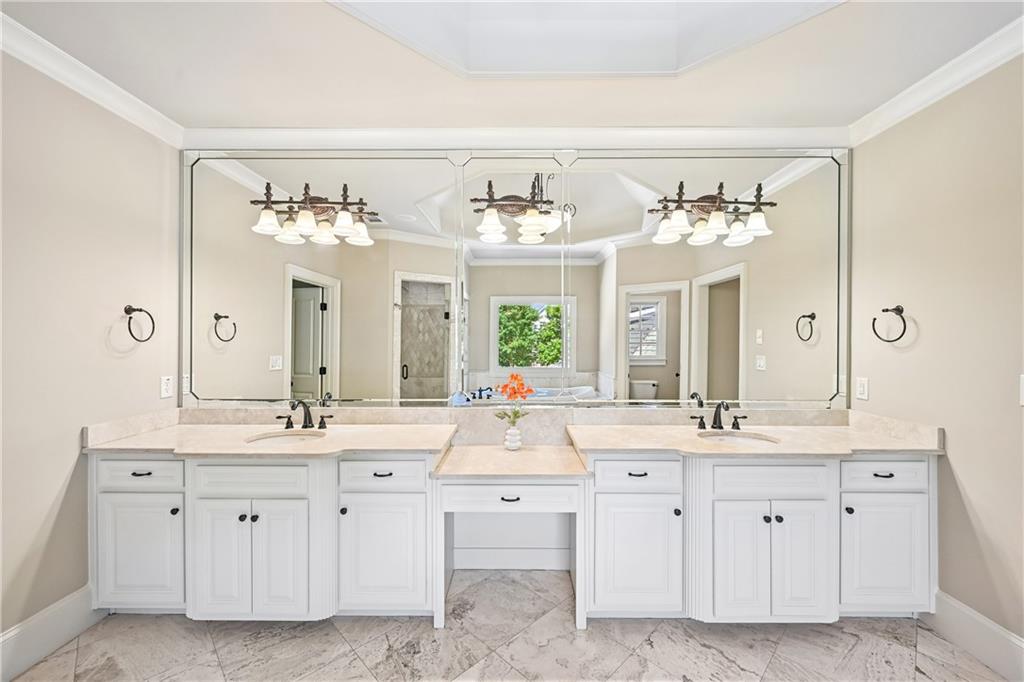880 Crabapple Hill Alpharetta GA 30004