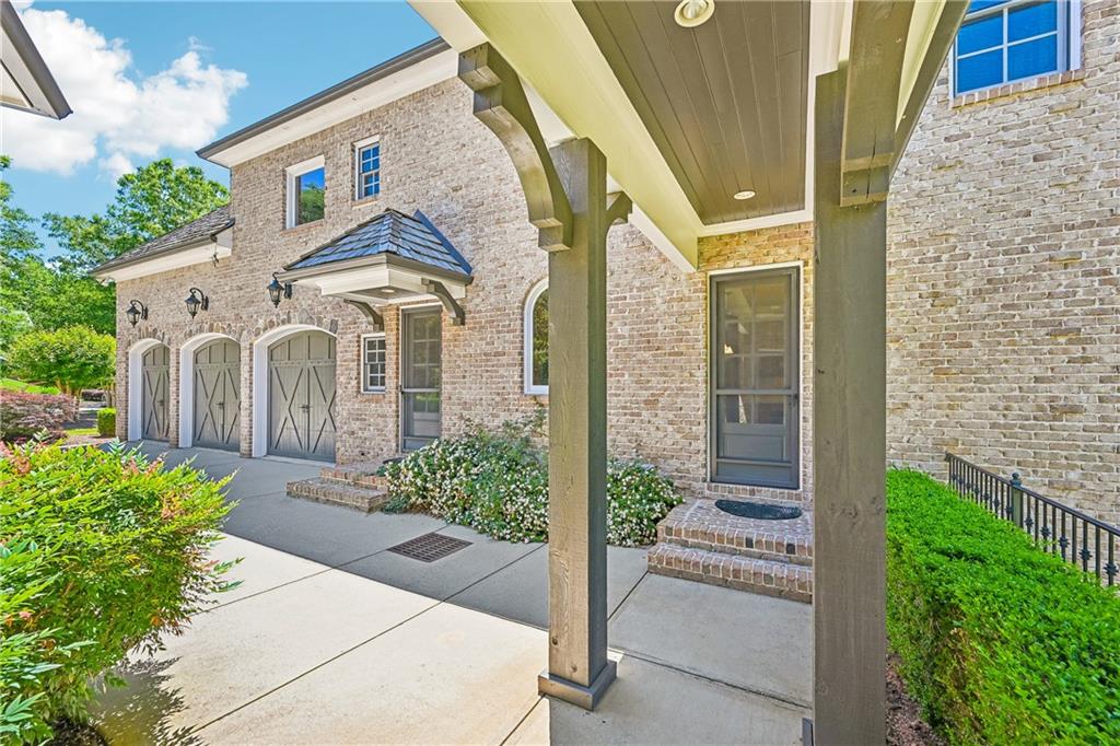 880 Crabapple Hill Alpharetta GA 30004