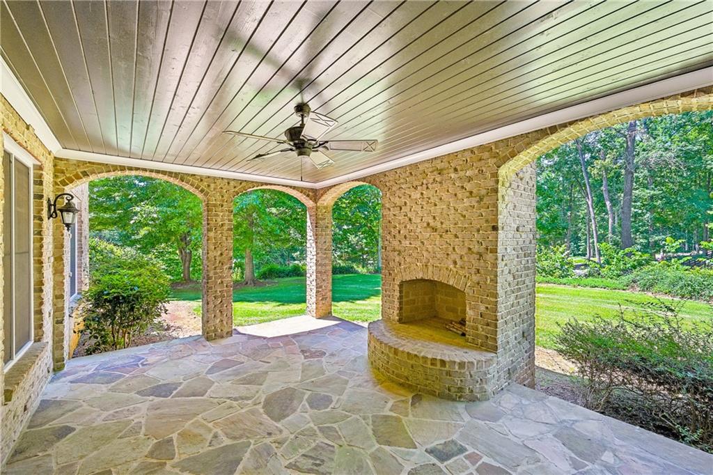 880 Crabapple Hill Alpharetta GA 30004