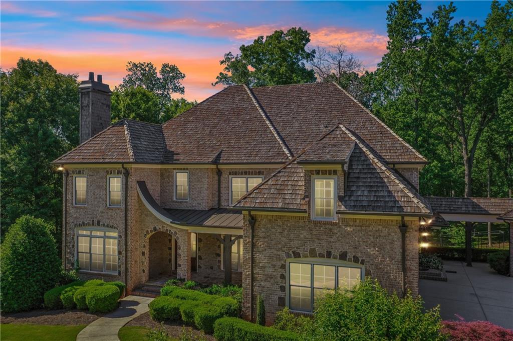 880 Crabapple Hill Alpharetta GA 30004
