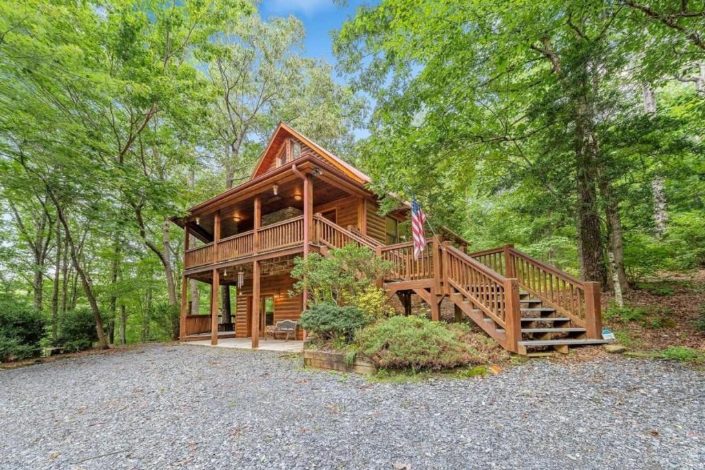 593 Sunrise Valley Road Blue Ridge GA 30513
