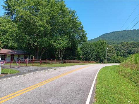 575 Turner Road Cleveland GA 30528