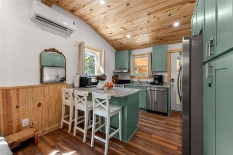 554 Stearns Street Cleveland GA 30528