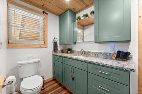 554 Stearns Street Cleveland GA 30528