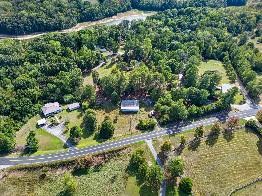 1320 Franklin Co Boat Ramp Road Lavonia GA 30553