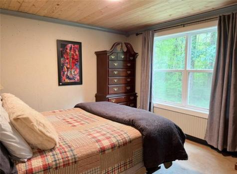 227 Clarkesville Heights Clarkesville GA 30523
