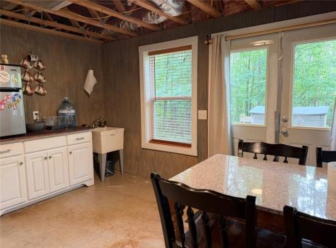 227 Clarkesville Heights Clarkesville GA 30523