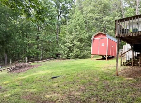 227 Clarkesville Heights Clarkesville GA 30523