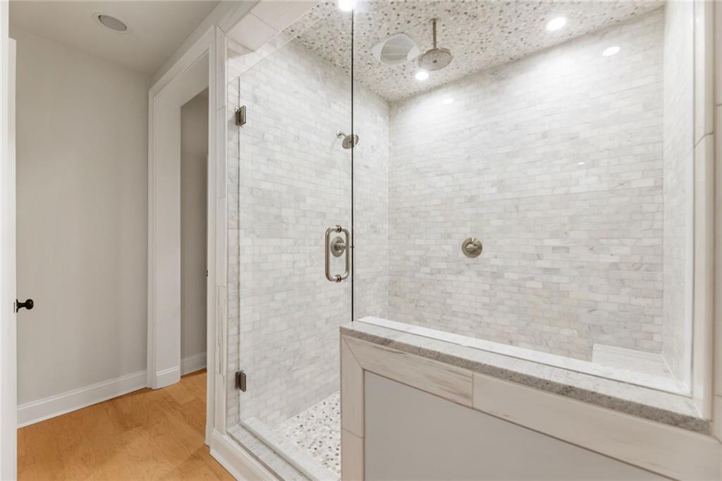 7559 Bates Drive Alpharetta GA 30004