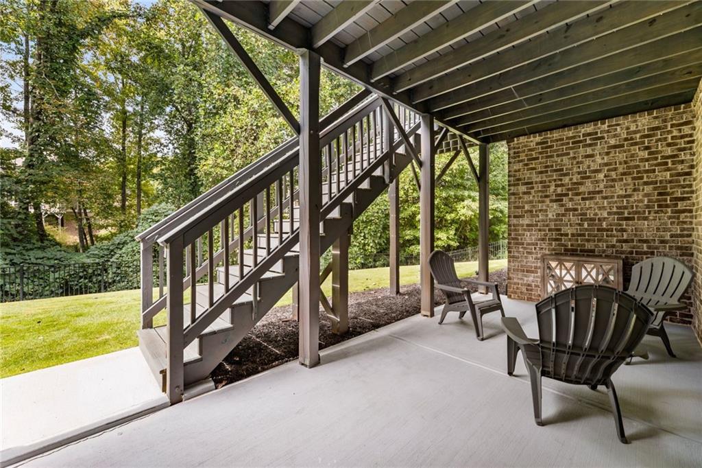 7559 Bates Drive Alpharetta GA 30004