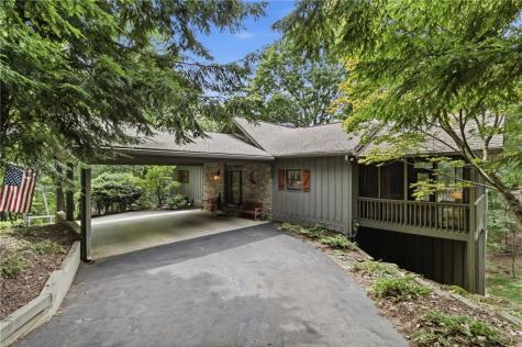52 Swallow Point Big Canoe GA 30143